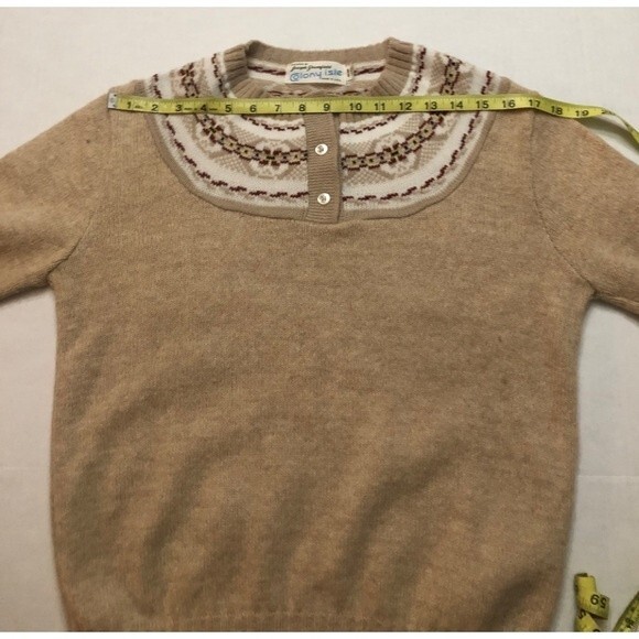 Vintage Sz M Fair Isle Tan Crew Neck Wool Blend Sweater Colony Isle Nordic - Picture 6 of 8